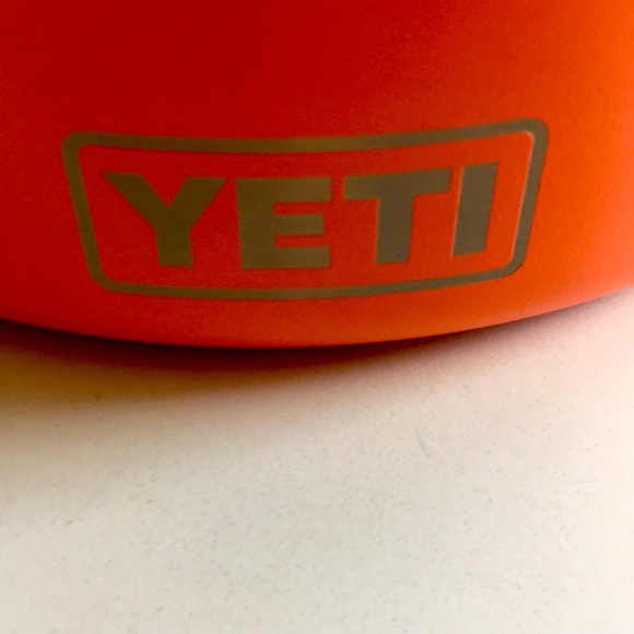 YETI Boomer 4 Dog Bowl, Coral orange - Picture 3 of 7